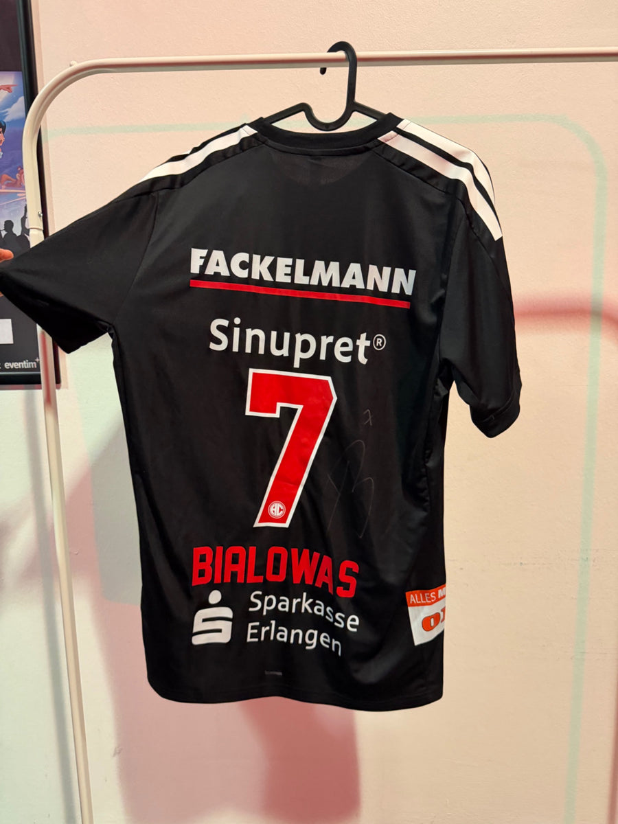 Signiertes Heimtrikot Schwarz #7 Yannik Bialowas – Rückseite, zweite Ansicht